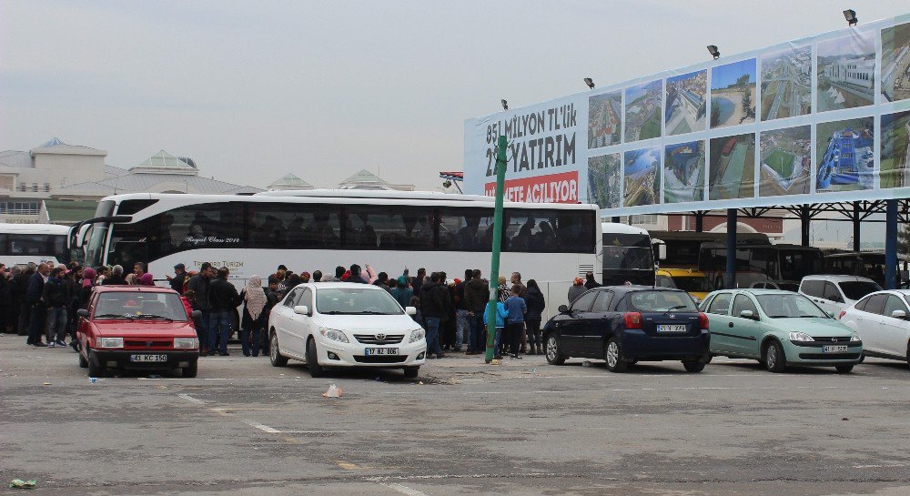 Kocaelispor Taraftarları Arasında Kavga: 1 Ölü, 2 Yaralı