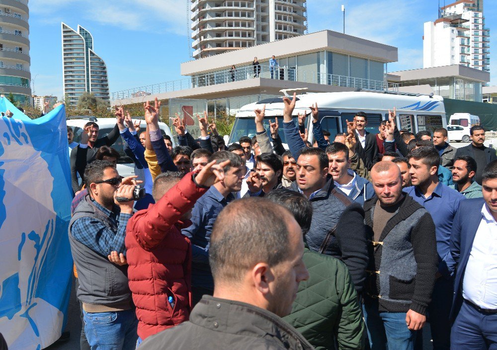 Meral Akşener Mersin’de Protesto Edildi