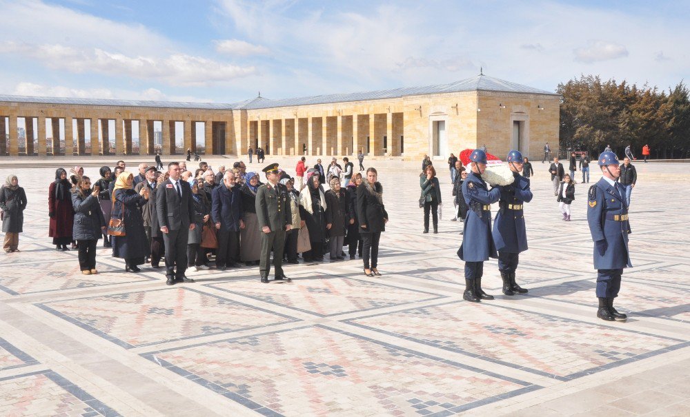 Yaşlılardan Anıtkabir Ziyareti