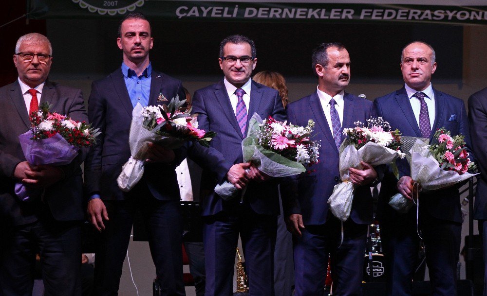 Çayeli’nin Kurtuluş Yıldönümü Coşkuyla Kutlandı