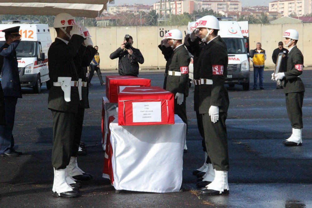 Lice Şehitleri Memleketlerine Uğurlandı