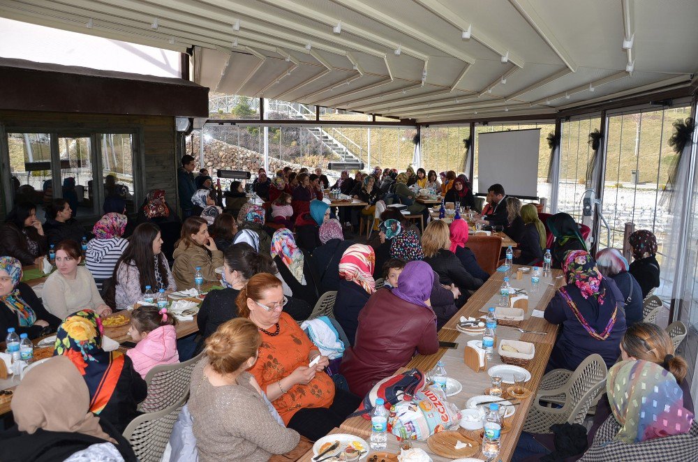 Başkan Bakıcı Yeşilkent Mahallesi Sakinleri İle Bir Araya Geldi