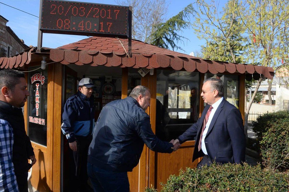 Edirne Valisi Özdemir’den Taksi Esnafına Ziyaret