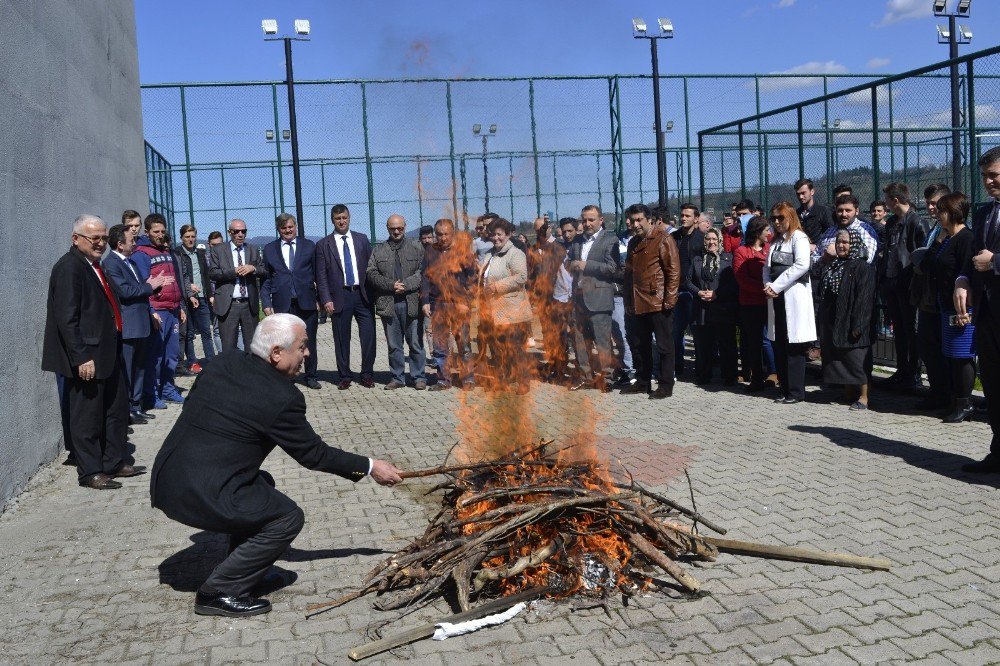 Alaplı Myo’da Nevruz Coşkusu