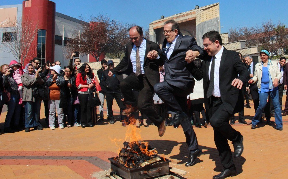 Aydın’da Nevruz Kutlamaları Renkli Görüntülere Sahne Oldu