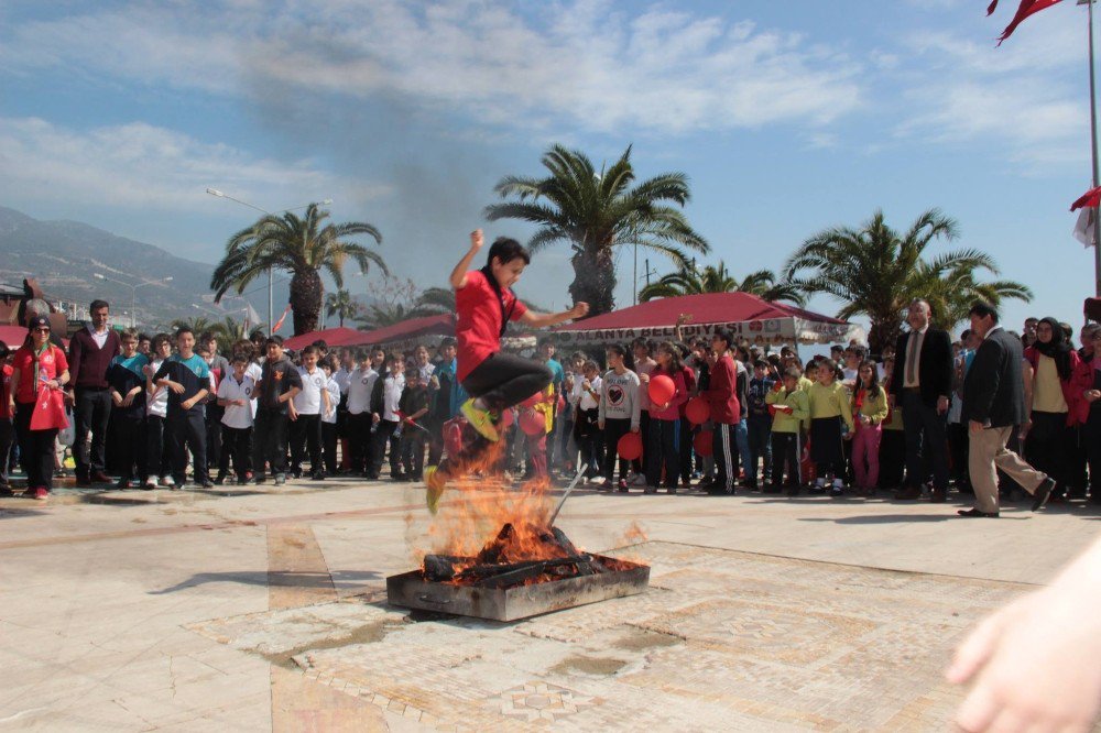 Alanya’da Nevruz Kutlamaları