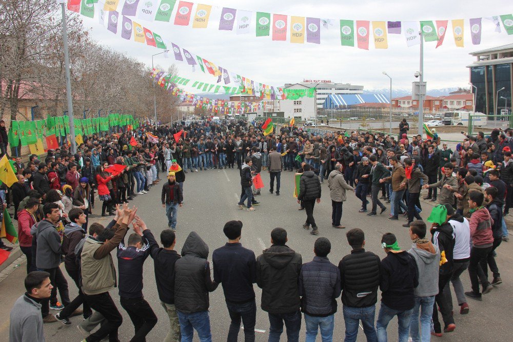 Bingöl’de Nevruz Kutlamasında 8 Şüpheli Gözaltına Alındı