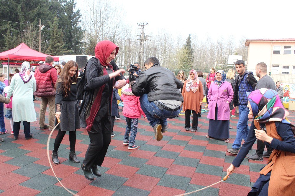 Engelli Öğrenciler Doyasıya Eğlendi