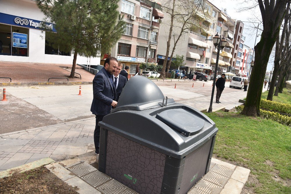 İzmit’te Çöp Konteynerleri Estetik Hale Getirilecek