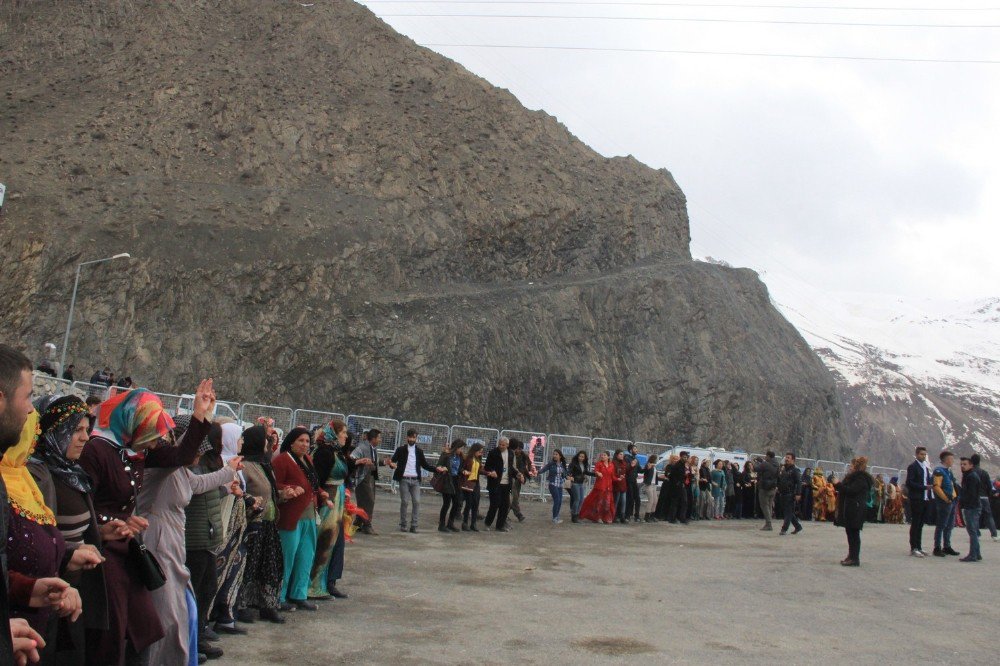 Hakkari’de Nevruz Coşkusu