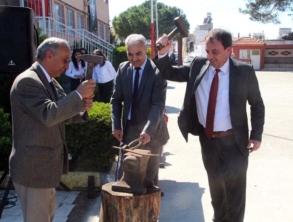 Bergamalı Öğrenciler Baharı Karşıladı