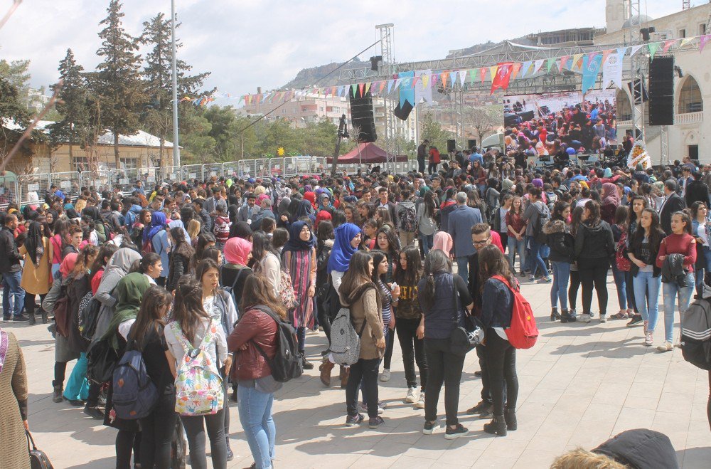 Mardin’de Nevruz Kutlaması