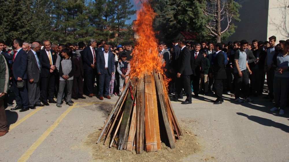 Mut’ta Nevruz Kutlamaları