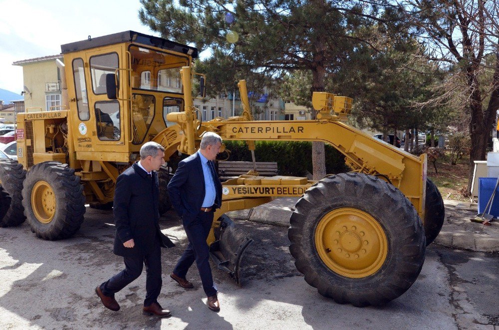 Yeşilyurt Belediyesi Araç Filosunu Güçlendiriyor