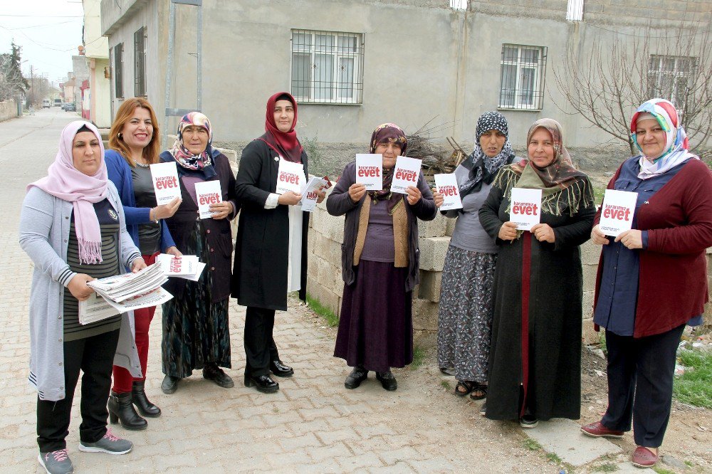 Ak Partili Kadınlar, Referandum Çalışmalarını Sürdürüyor