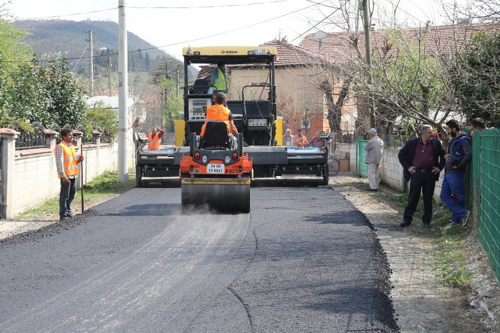 Akyazı’da Asfalt Seferberliği Başladı