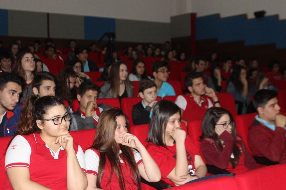 Prof. Dr. Özgün’den Öğrencilere Meslek Seçimi Uyarısı