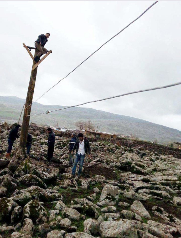 Kaçak Şebekeyi Sosyal Medya Paylaşımı Ortaya Çıkardı