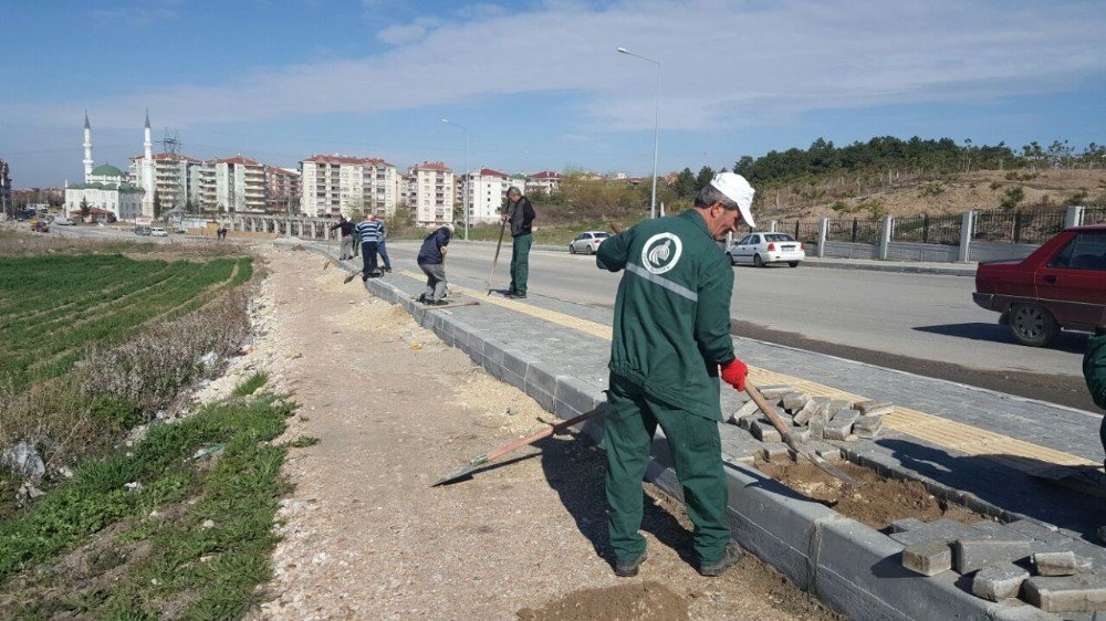 Edirne’de Hastane Yolu Renkleniyor