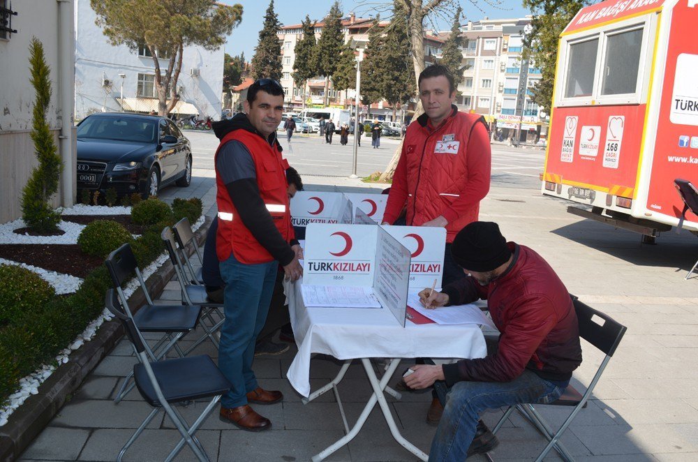 İki Günde 130 Ünite Kan Toplandı