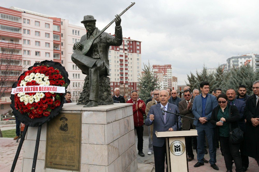 Aşık Veysel Yenimahalle’de Anıldı