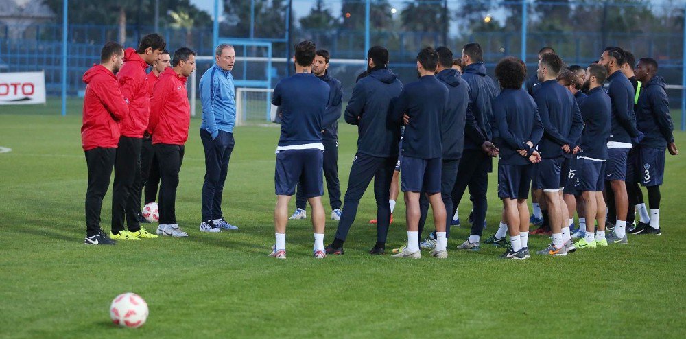 Adana Demirspor’da İzin Sona Erdi