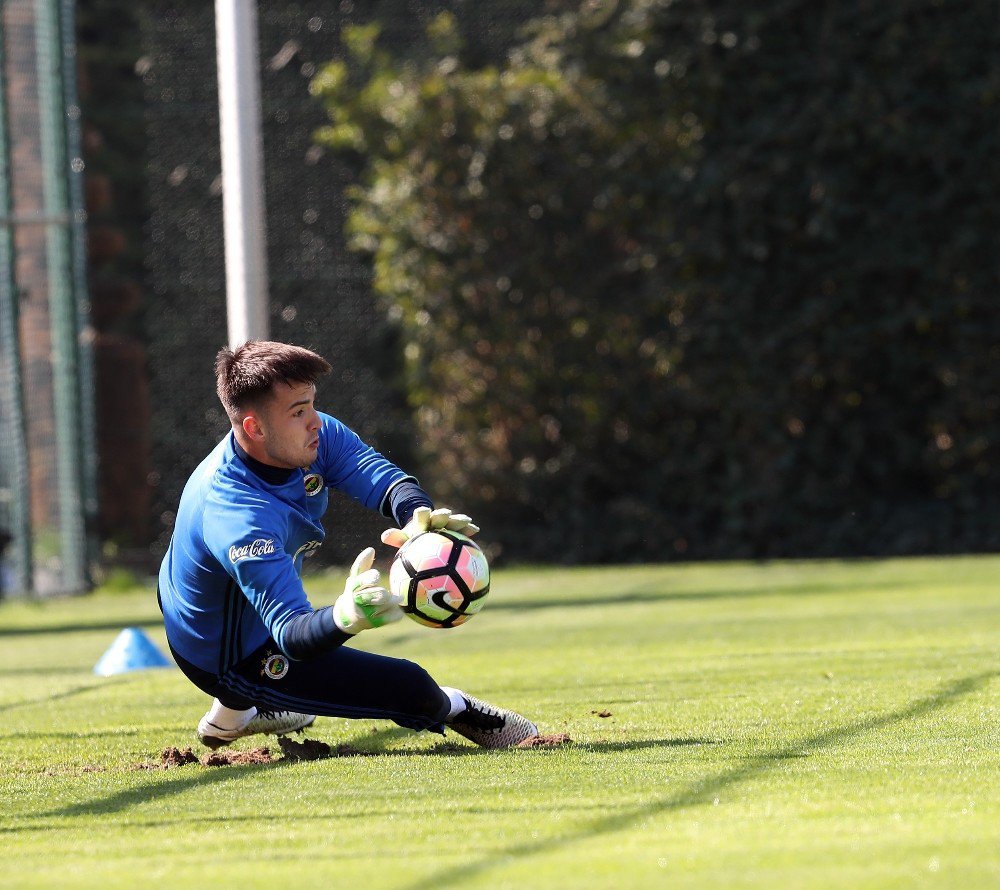 Fenerbahçe, Karabükspor Hazırlıklarını Sürdürdü