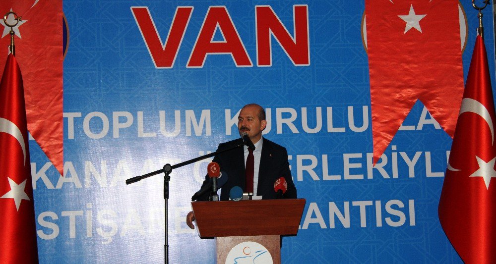 İçişleri Bakanı Soylu Van’da