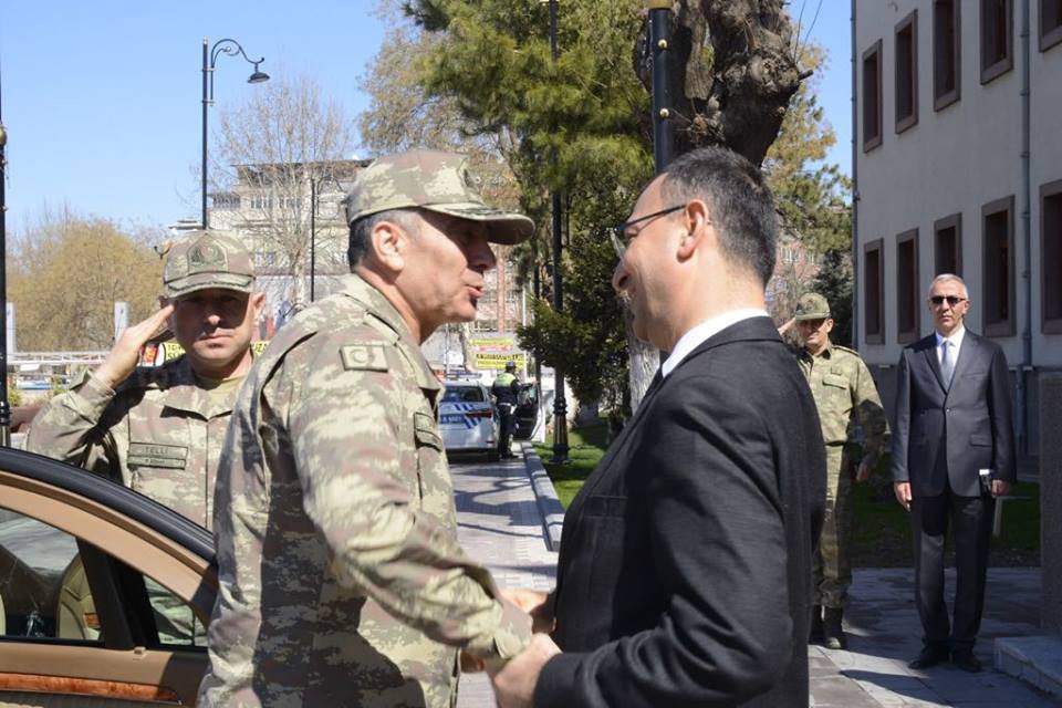 Kara Kuvvetleri Komutanı Orgeneral Çolak, Malatya Valisini Ziyaret Etti