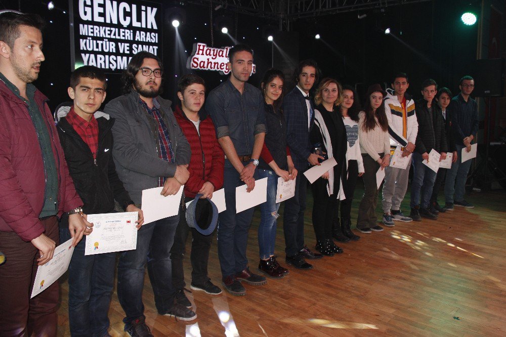 Sinema Anadolu, Ayçe Abana’nın Jüri Üyesi Olarak Katıldığı Tiyatro Yarışmasına Ev Sahipliği Yaptı