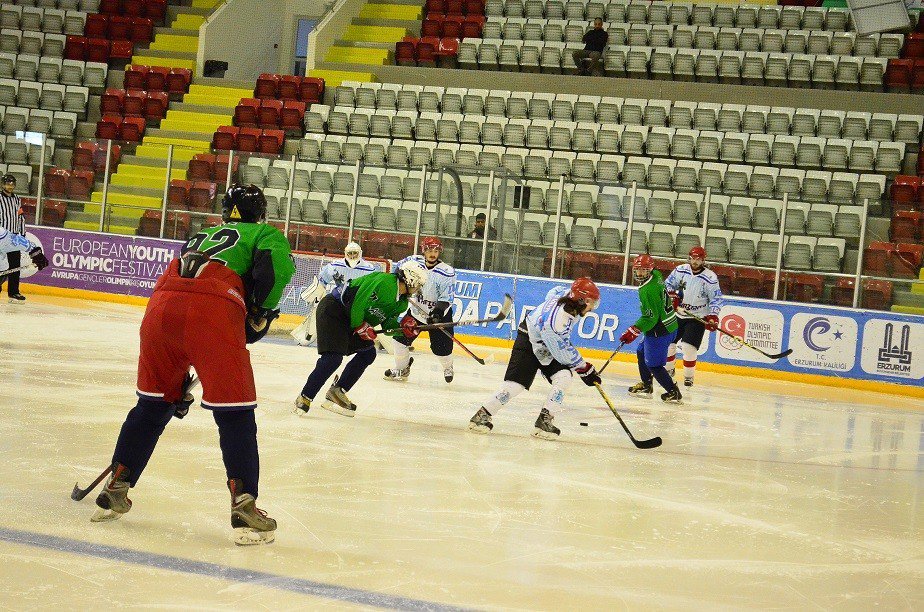 Ünilig Kış Spor Oyunları Tam Gaz