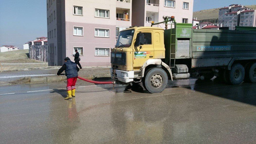 Edremit’te Bahar Temizliği