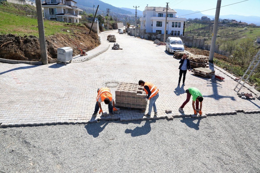 Başiskele’de Muhtarlık Binası Ve İş Yerleri Yapımında Sona Gelindi