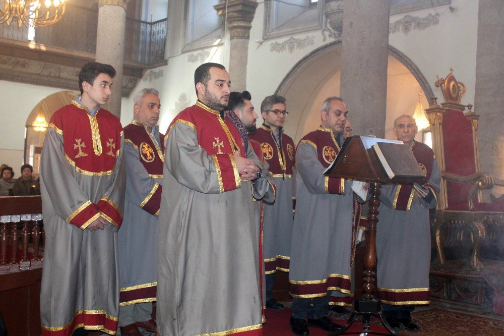 Kayseri Surp Krikor Lusavoriç Ermeni Kilisesi Vakfı Başkanı Zadik Toker: