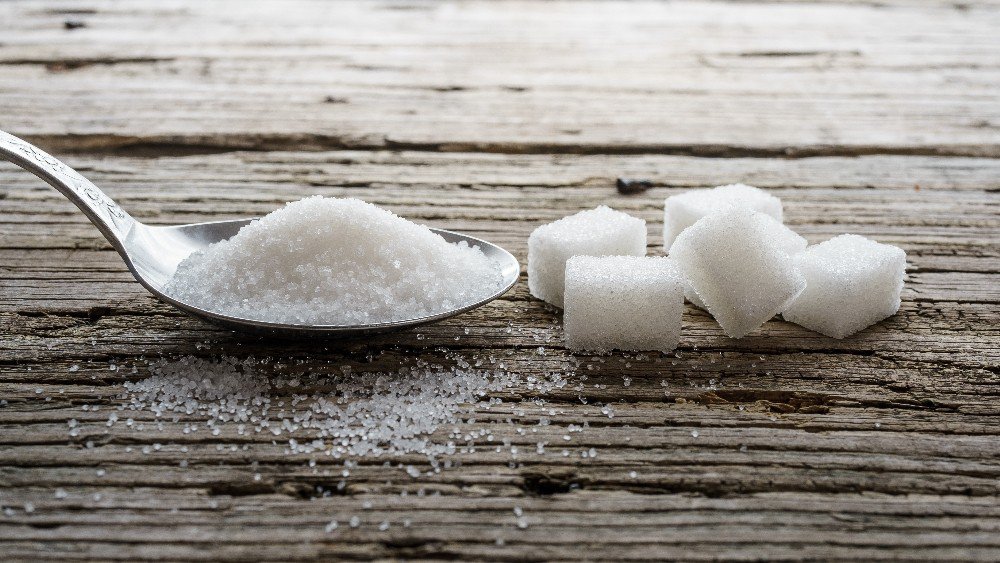 Doç. Dr. Ata: “Şeker Tek Başına Kanserojen Değil”