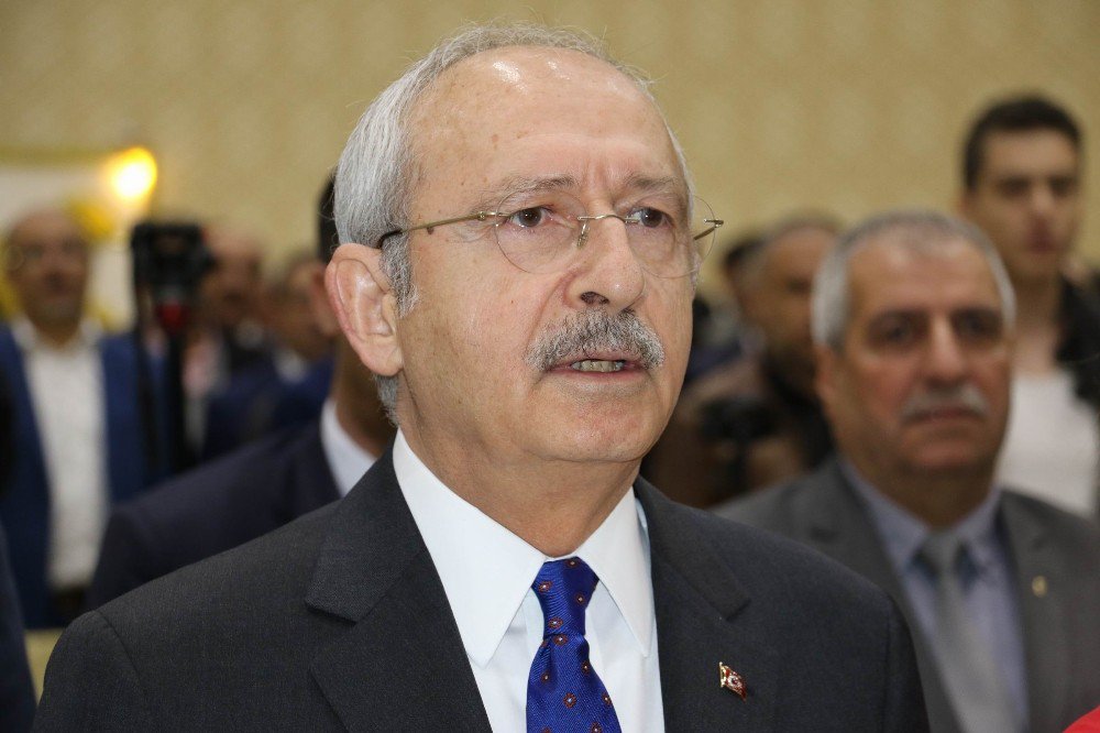 Kılıçdaroğlu: "Ben Bu Ülkenin Umudu Olarak Görürüm Gençleri"