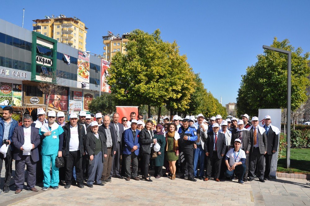 Gaziantepliler Sağlıklı Yaşam İçin Yürüdüler