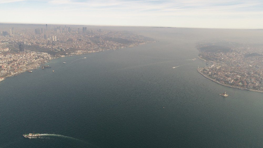 İstanbul’u Kaplayan Yoğun Sis Havadan Görüntülendi