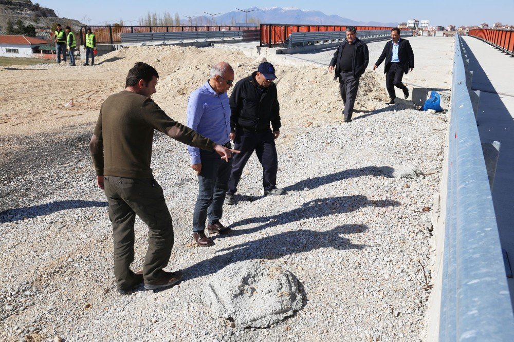 Karaman-mersin Çevre Yolundaki Köprülü Kavşak Çalışmaları