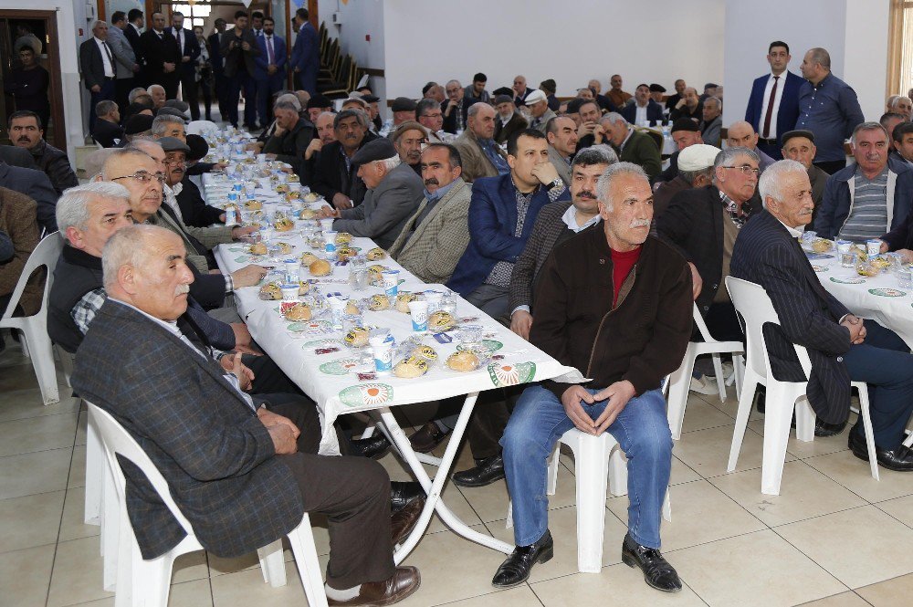 Gölbaşı Belediyesi’nden Yaşlılar Haftası Etkinliği