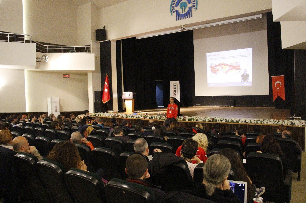 Akut Seminerleri Artık Engellileri De Kapsıyor