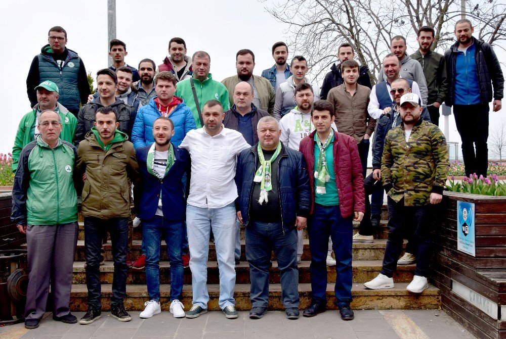 Giresunspor Taraftar Grupları Futbolculara Seslendi: “Hedefinizden Şaşmayın”