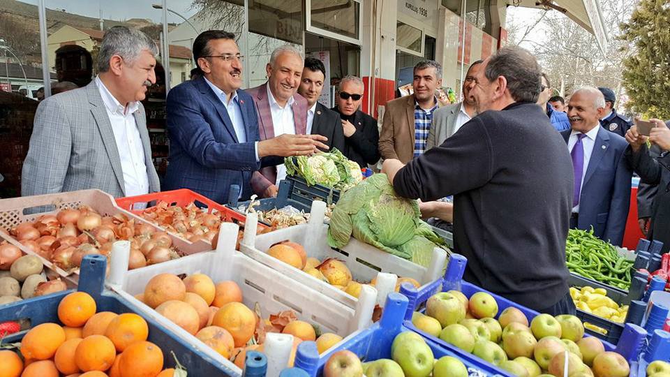 Bakan Tüfenkci’den Esnaf Ziyareti