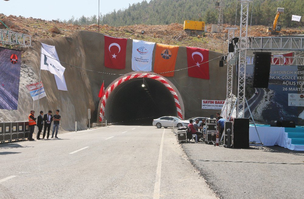 Bakanlar Arslan Ve Elvan, Büyükeceli’de Tünel Açılışı Yaptı