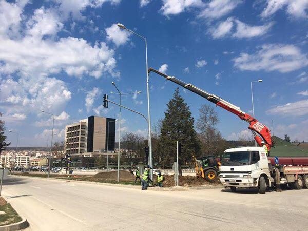 Çevre Yolu Işıklandırmaları Yenileniyor