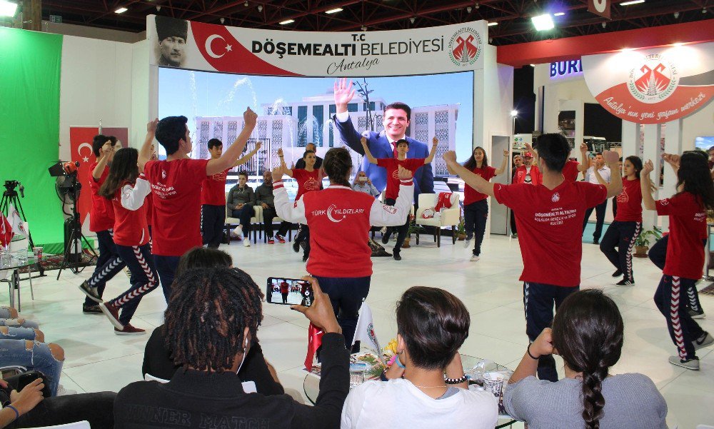 Döşemealtı Belediyesi City Expo’ya Renk Kattı