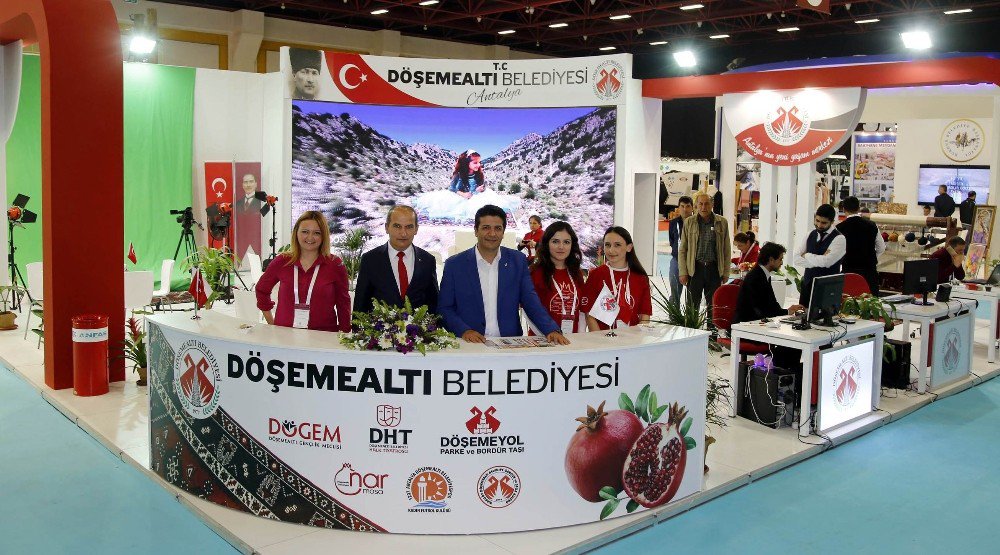 Döşemealtı Belediyesi City Expo’ya Renk Kattı