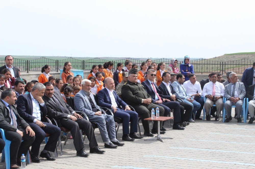 Şehit Akif Güleş’in İsmi Köy Okulunda Yaşatılacak