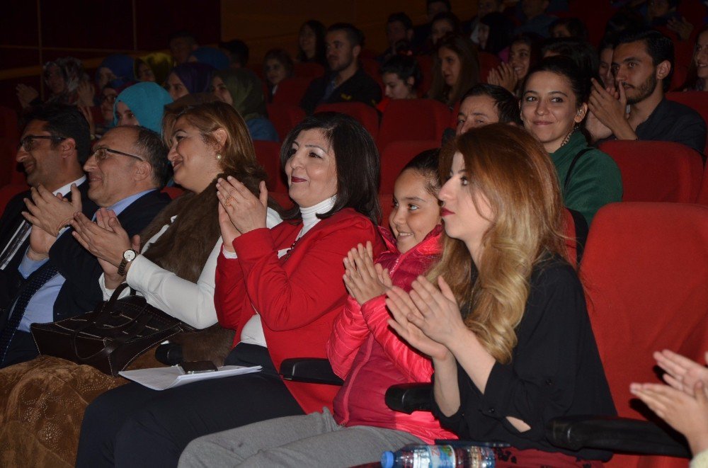 Hakkari’de 53. Kütüphane Haftası Etkinlikleri