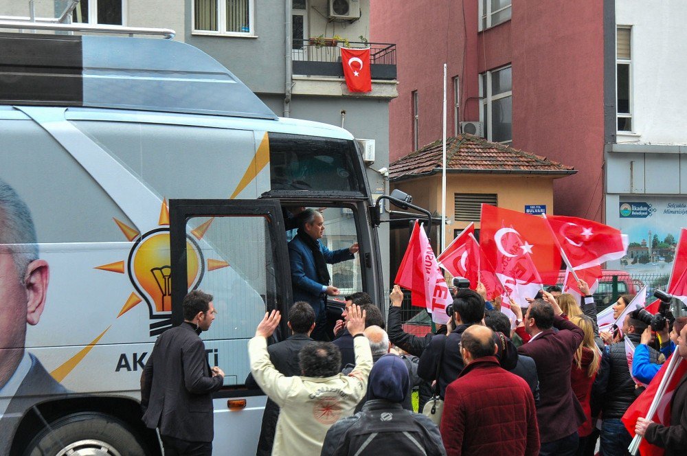 Bakan Kılıç’a İlkadım’da Coşkulu Karşılama